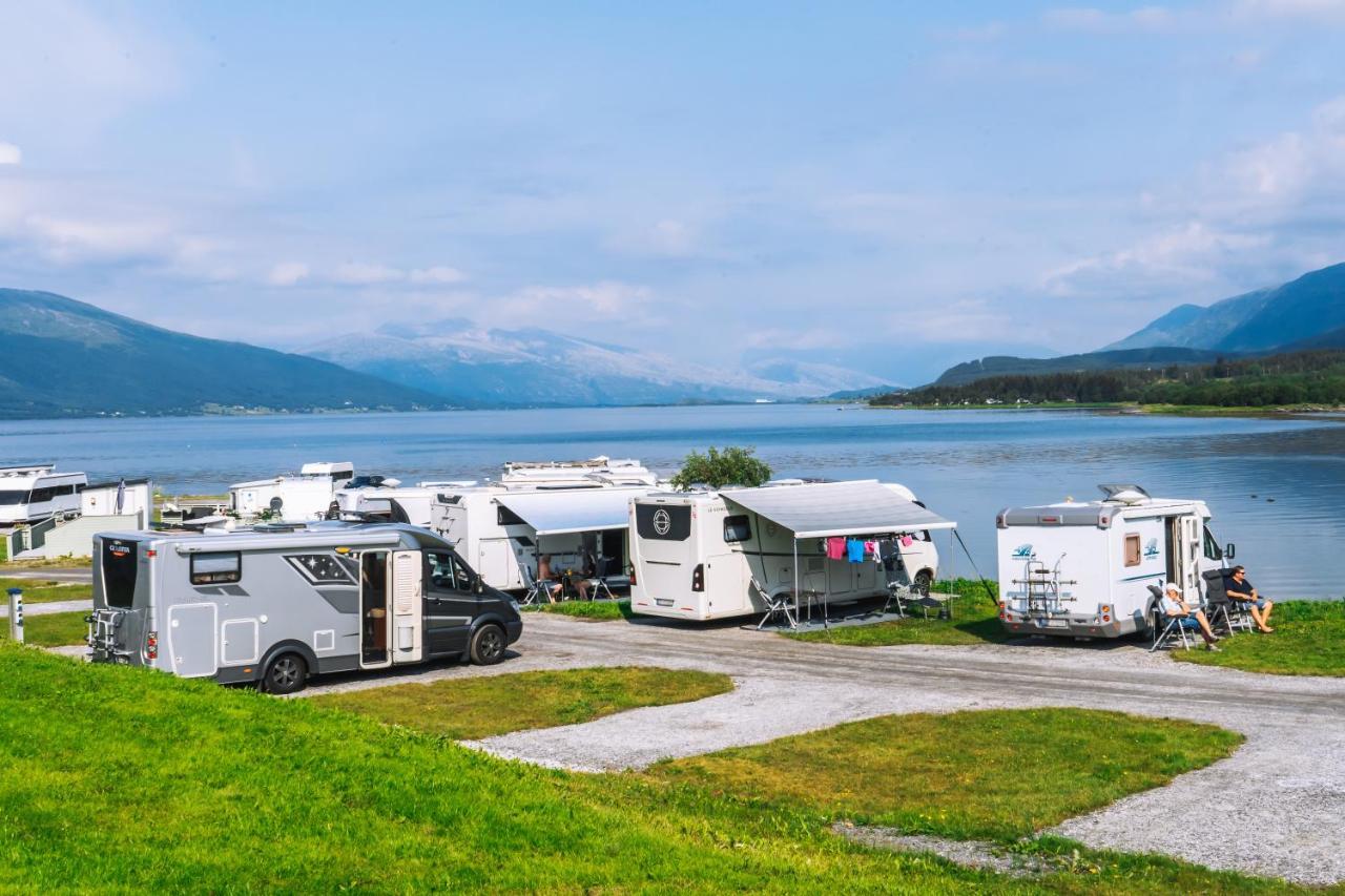 Topcamp Havblikk - Helgeland Nesna Экстерьер фото